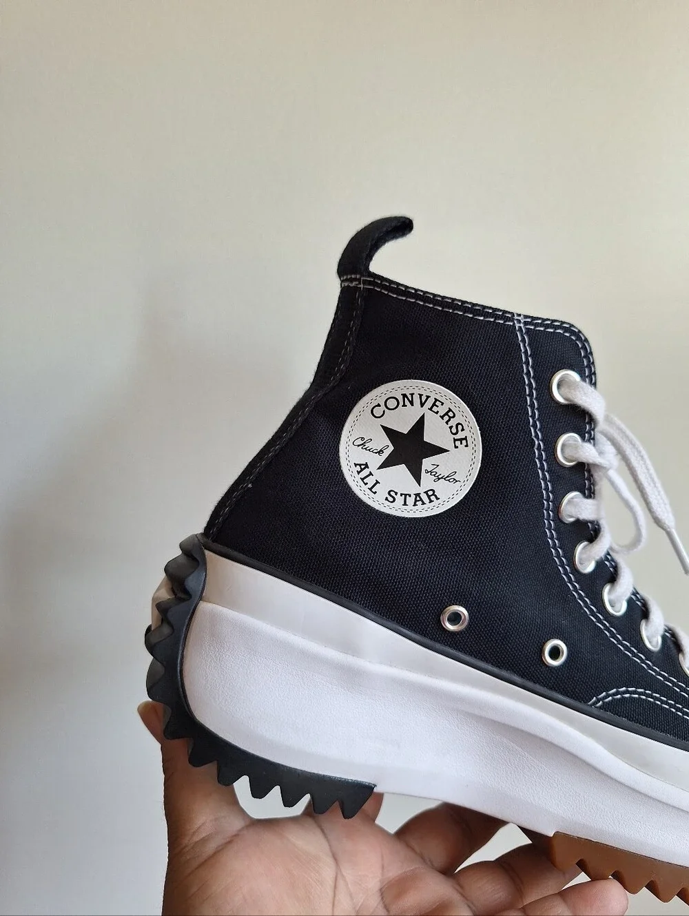 Converse high top